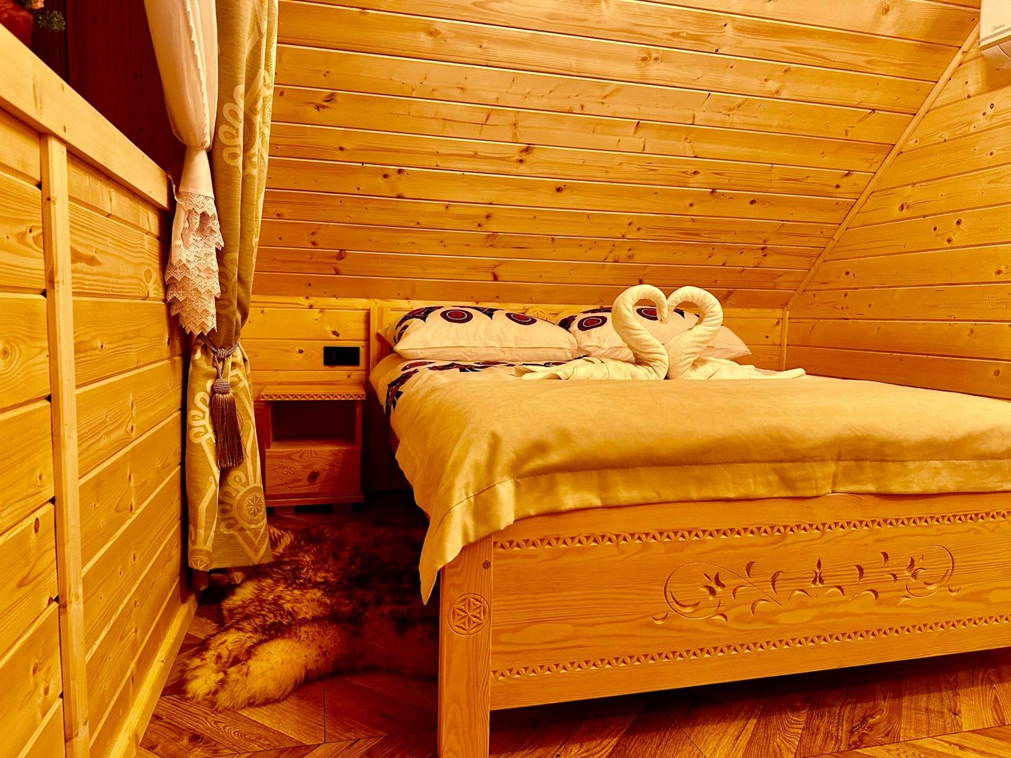 Goralska Osada Tatra House Z Jacuzzi Chalet *