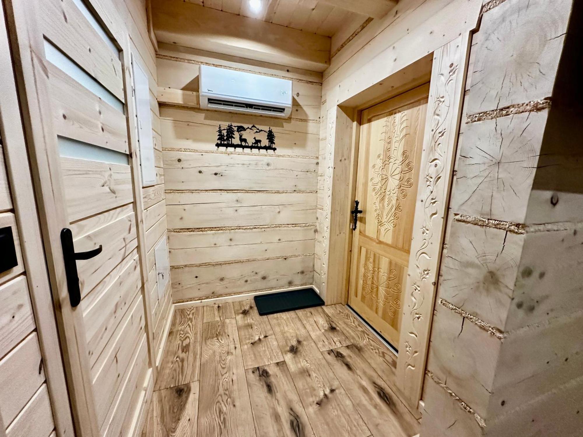 Goralska Osada Tatra House Z Jacuzzi Chalet